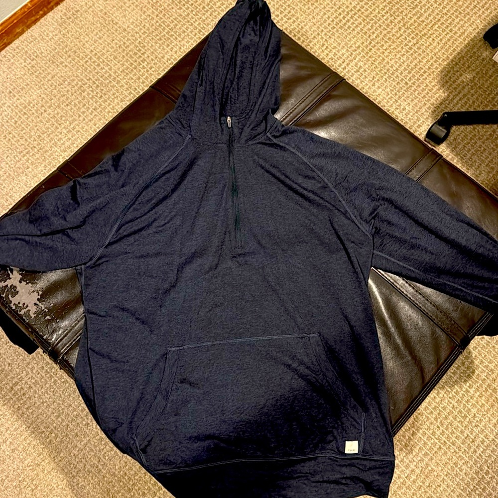 Vuori Men’s Ponto Performance Half Zip Hoodie (Size Large)